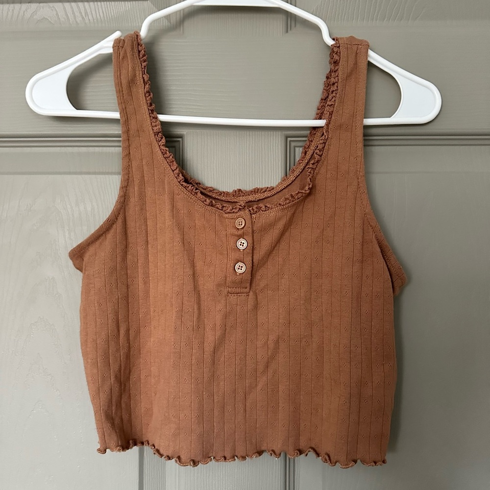 Ribbed Cropped Tank Top